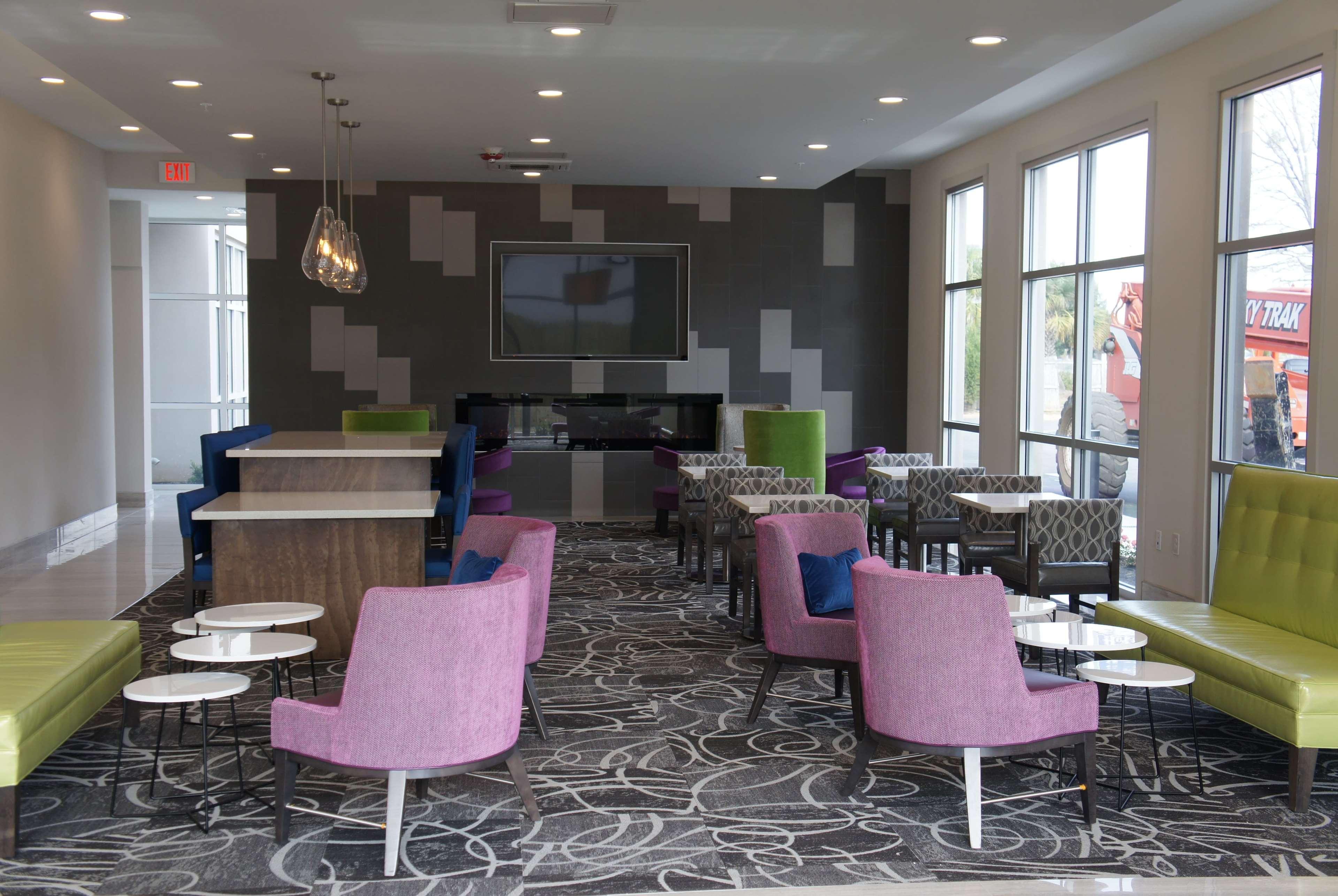 La Quinta By Wyndham Mobile Hotel Eksteriør billede